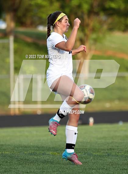 Thumbnail 2 in Cuthbertson @ Weddington photogallery.