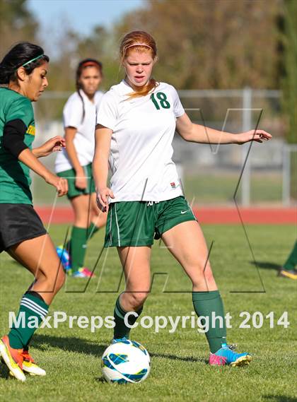 Thumbnail 2 in Franklin vs. Tracy (Vern Gebhardt Cup) photogallery.