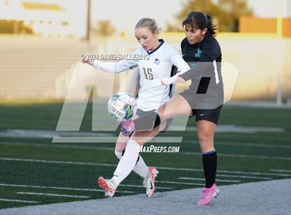 Thumbnail 2 in Lamar vs. Pebble Hills (Blue Raider Invitational) photogallery.