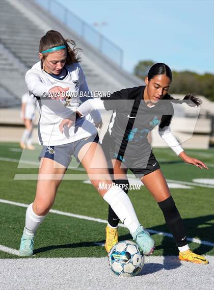 Thumbnail 1 in Lamar vs. Pebble Hills (Blue Raider Invitational) photogallery.