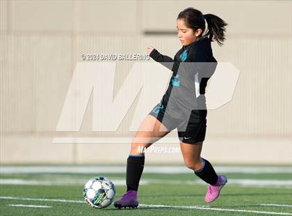Thumbnail 1 in Lamar vs. Pebble Hills (Blue Raider Invitational) photogallery.