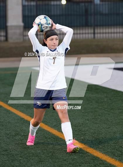 Thumbnail 2 in Lamar vs. Pebble Hills (Blue Raider Invitational) photogallery.