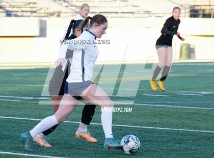 Thumbnail 2 in Lamar vs. Pebble Hills (Blue Raider Invitational) photogallery.