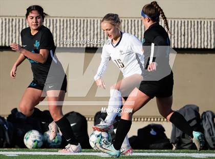 Thumbnail 1 in Lamar vs. Pebble Hills (Blue Raider Invitational) photogallery.