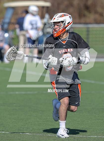 Thumbnail 2 in Staples vs Ridgefield photogallery.