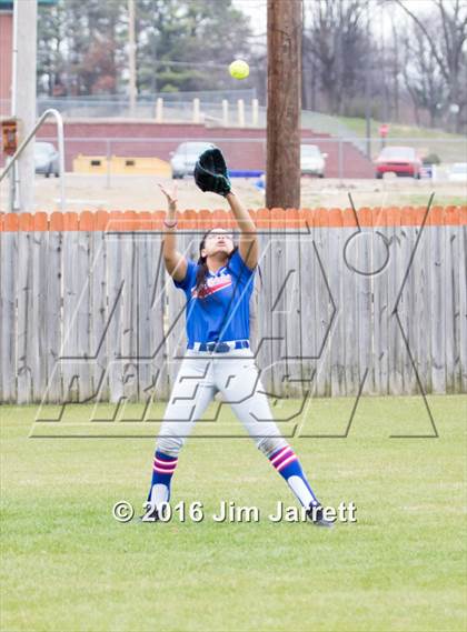 Thumbnail 2 in Harding Academy vs. Lewisburg (Southaven Jamboree) photogallery.