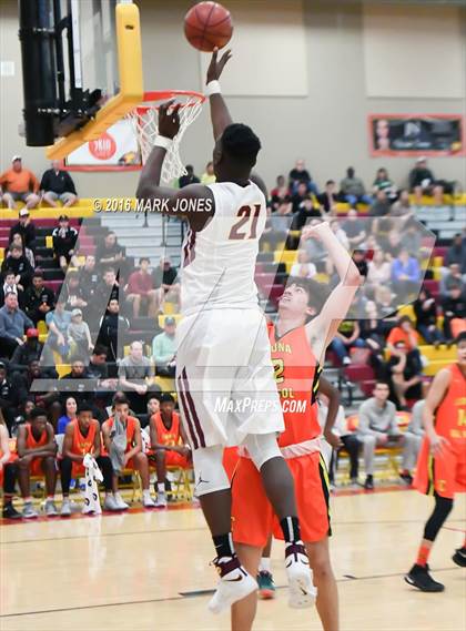 Thumbnail 2 in Corona del Sol vs. Christ the King (Hoophall West Invitational) photogallery.