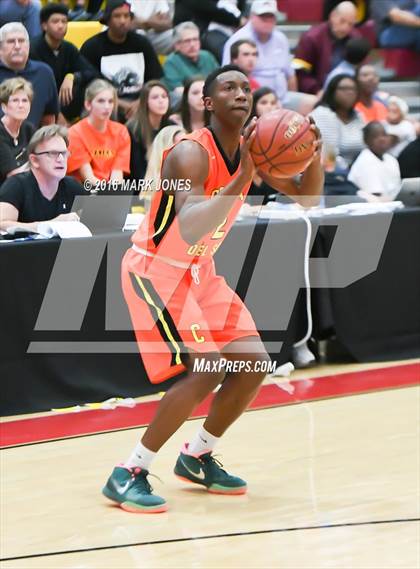 Thumbnail 3 in Corona del Sol vs. Christ the King (Hoophall West Invitational) photogallery.