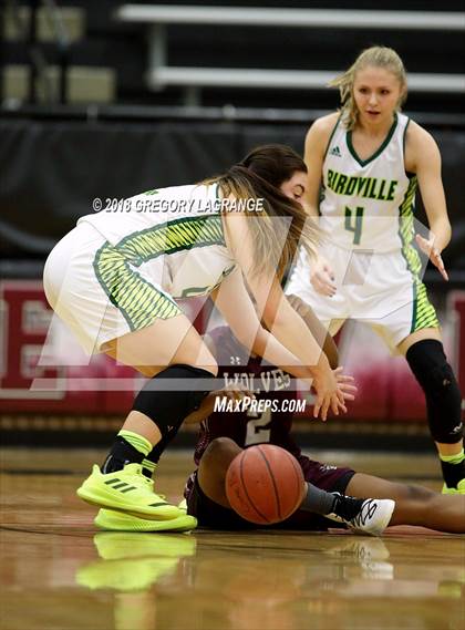 Thumbnail 1 in Mansfield Timberview vs Birdville photogallery.
