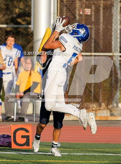 Thumbnail 3 in Burbank @ Crescenta Valley photogallery.