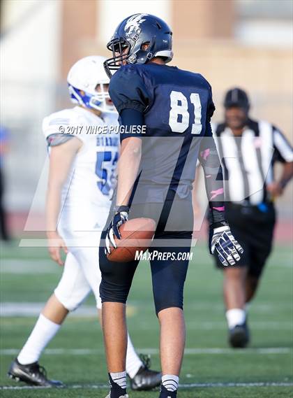 Thumbnail 2 in Burbank @ Crescenta Valley photogallery.