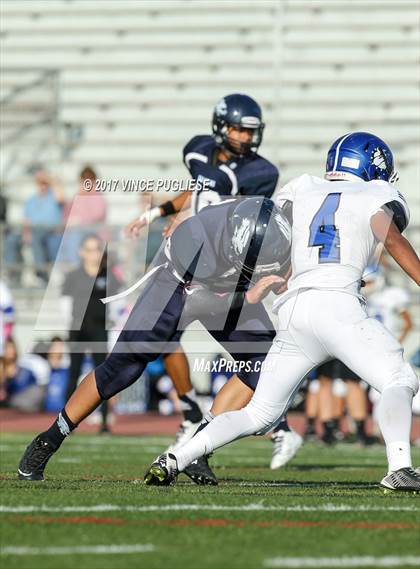 Thumbnail 2 in Burbank @ Crescenta Valley photogallery.
