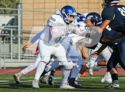 Thumbnail 1 in Burbank @ Crescenta Valley photogallery.