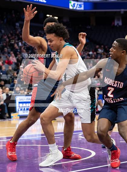 Thumbnail 3 in Sheldon vs. Modesto Christian (CIF SJS D1 Final) photogallery.