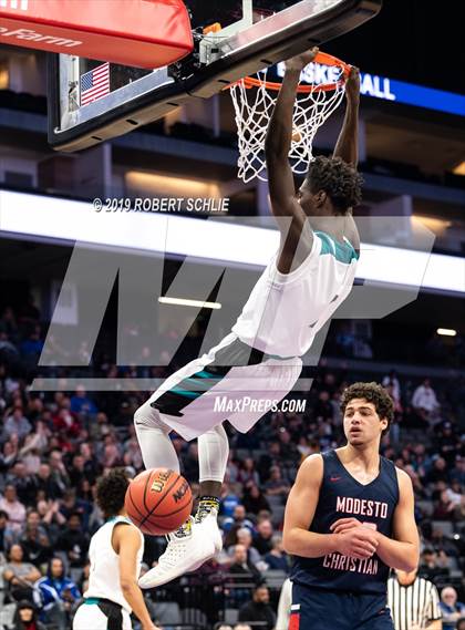Thumbnail 1 in Sheldon vs. Modesto Christian (CIF SJS D1 Final) photogallery.