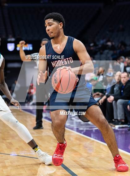 Thumbnail 2 in Sheldon vs. Modesto Christian (CIF SJS D1 Final) photogallery.
