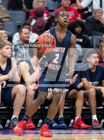 Thumbnail 2 in Sheldon vs. Modesto Christian (CIF SJS D1 Final) photogallery.