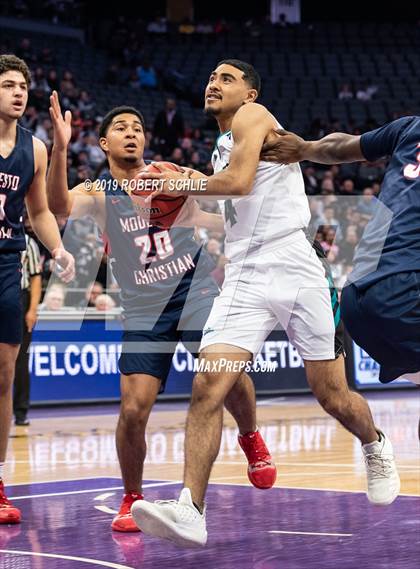 Thumbnail 3 in Sheldon vs. Modesto Christian (CIF SJS D1 Final) photogallery.