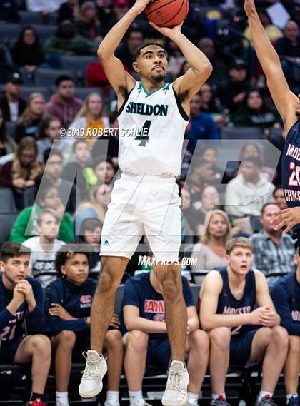 Thumbnail 3 in Sheldon vs. Modesto Christian (CIF SJS D1 Final) photogallery.