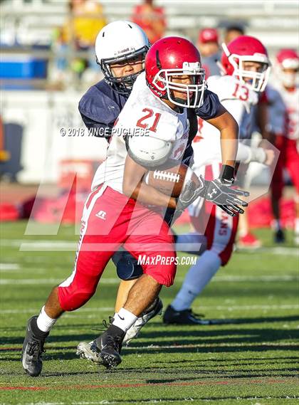Thumbnail 2 in Burroughs @ Crescenta Valley photogallery.