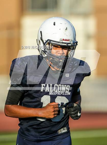 Thumbnail 2 in Burroughs @ Crescenta Valley photogallery.