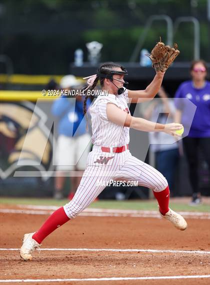 Thumbnail 1 in West Lauderdale vs. Purvis (MHSAA 4A Final) photogallery.