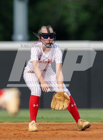 Thumbnail 2 in West Lauderdale vs. Purvis (MHSAA 4A Final) photogallery.