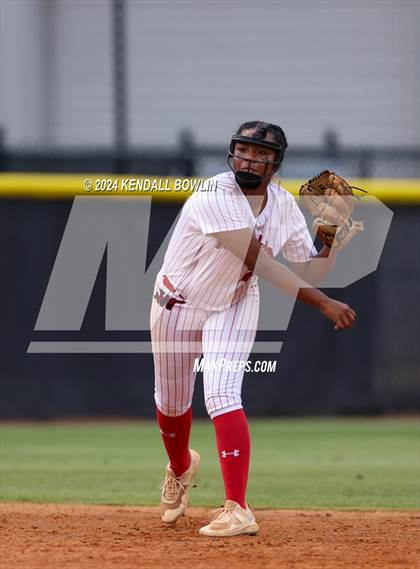 Thumbnail 2 in West Lauderdale vs. Purvis (MHSAA 4A Final) photogallery.