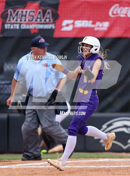 Thumbnail 1 in West Lauderdale vs. Purvis (MHSAA 4A Final) photogallery.