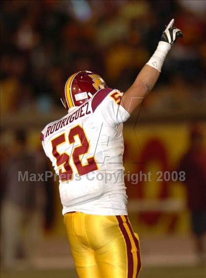 Thumbnail 2 in Roosevelt vs Garfield (Nike 5 Days 2 Friday) photogallery.