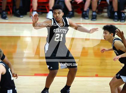 Thumbnail 2 in Servite vs. Fairmont Prep (Mater Dei Extravaganza) photogallery.