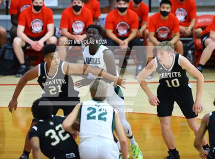 Thumbnail 2 in Servite vs. Fairmont Prep (Mater Dei Extravaganza) photogallery.