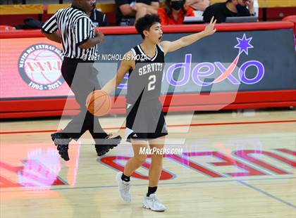 Thumbnail 2 in Servite vs. Fairmont Prep (Mater Dei Extravaganza) photogallery.