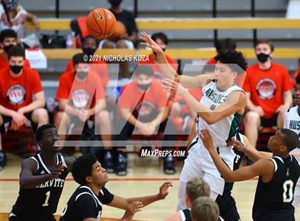Thumbnail 2 in Servite vs. Fairmont Prep (Mater Dei Extravaganza) photogallery.