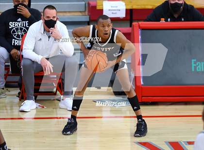 Thumbnail 3 in Servite vs. Fairmont Prep (Mater Dei Extravaganza) photogallery.