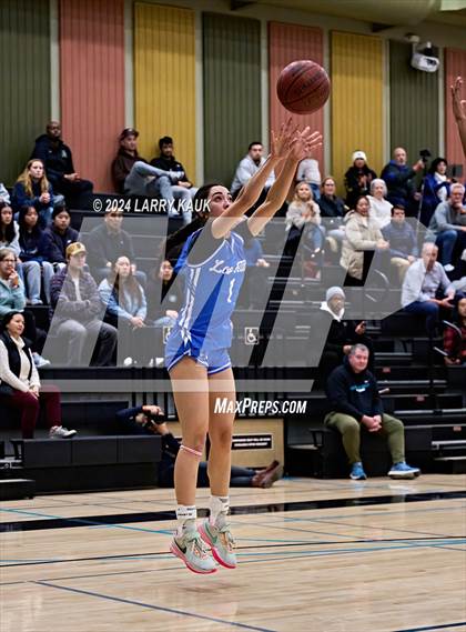Thumbnail 2 in Evergreen Valley vs Los Altos (CIF CCS Division 1 Quarterfinal) photogallery.