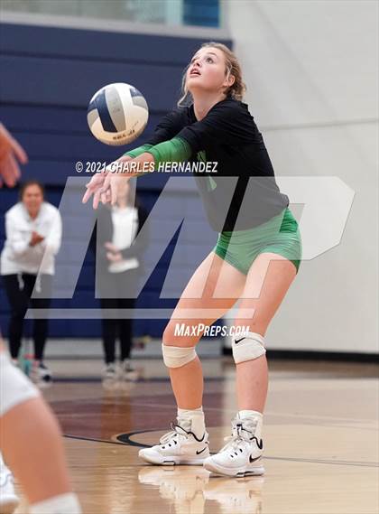 Thumbnail 1 in Rusk vs. Burnet (UIL 4A Area Playoff) photogallery.