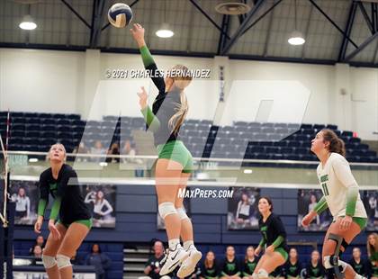Thumbnail 2 in Rusk vs. Burnet (UIL 4A Area Playoff) photogallery.