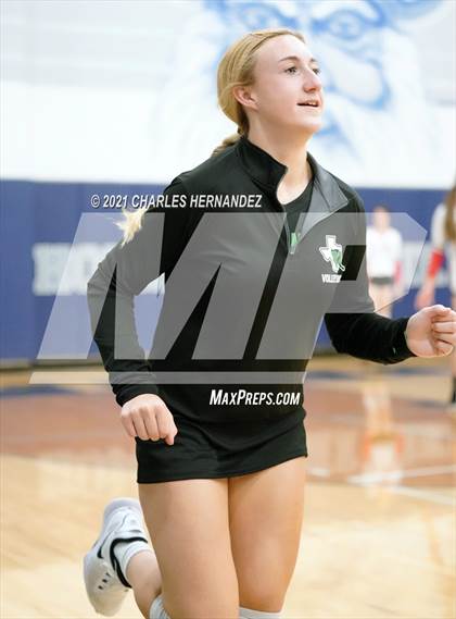 Thumbnail 1 in Rusk vs. Burnet (UIL 4A Area Playoff) photogallery.