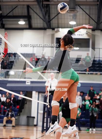 Thumbnail 2 in Rusk vs. Burnet (UIL 4A Area Playoff) photogallery.