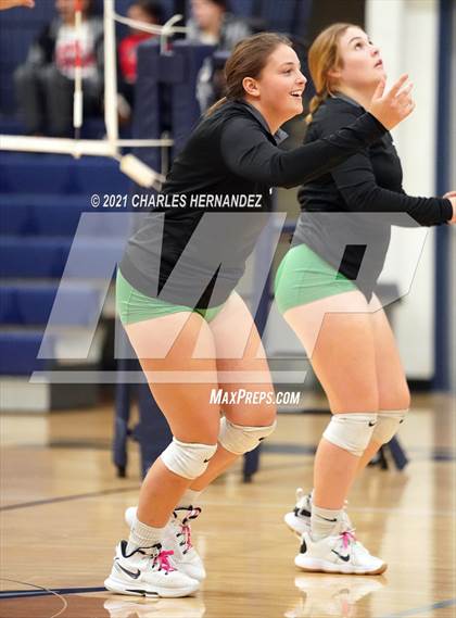 Thumbnail 3 in Rusk vs. Burnet (UIL 4A Area Playoff) photogallery.