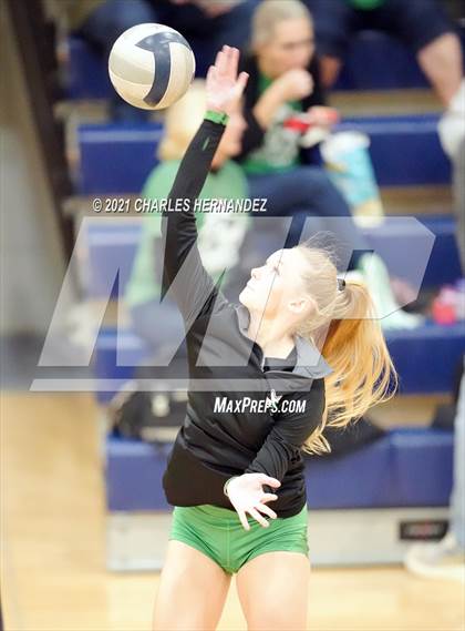 Thumbnail 3 in Rusk vs. Burnet (UIL 4A Area Playoff) photogallery.