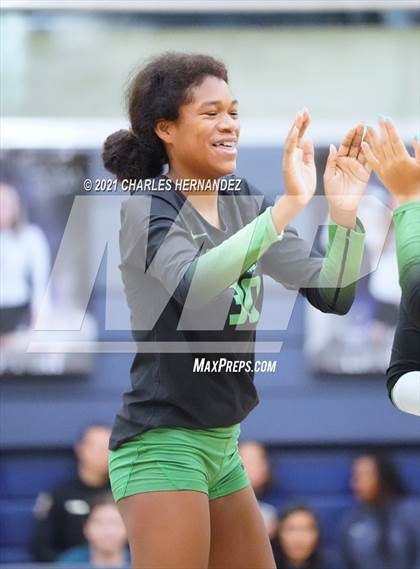 Thumbnail 2 in Rusk vs. Burnet (UIL 4A Area Playoff) photogallery.