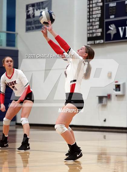 Thumbnail 3 in Rusk vs. Burnet (UIL 4A Area Playoff) photogallery.