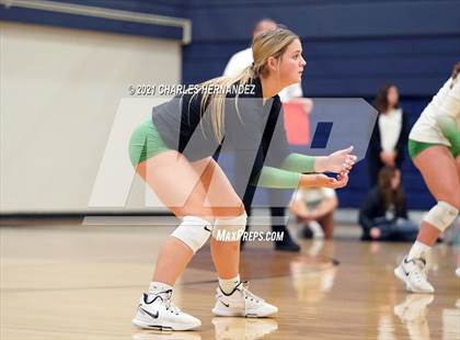 Thumbnail 1 in Rusk vs. Burnet (UIL 4A Area Playoff) photogallery.