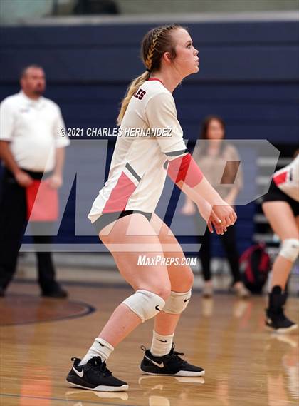 Thumbnail 1 in Rusk vs. Burnet (UIL 4A Area Playoff) photogallery.