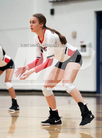 Thumbnail 2 in Rusk vs. Burnet (UIL 4A Area Playoff) photogallery.
