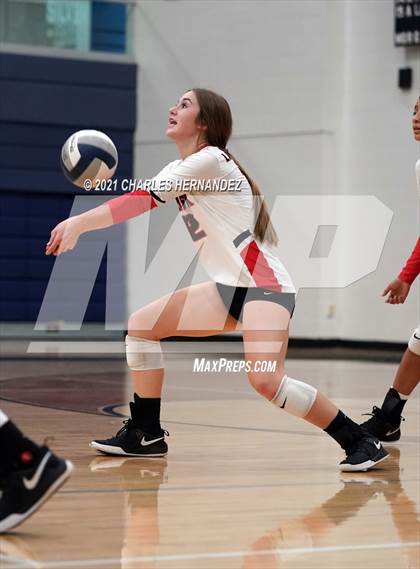 Thumbnail 1 in Rusk vs. Burnet (UIL 4A Area Playoff) photogallery.