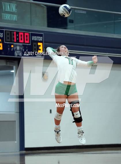 Thumbnail 1 in Rusk vs. Burnet (UIL 4A Area Playoff) photogallery.