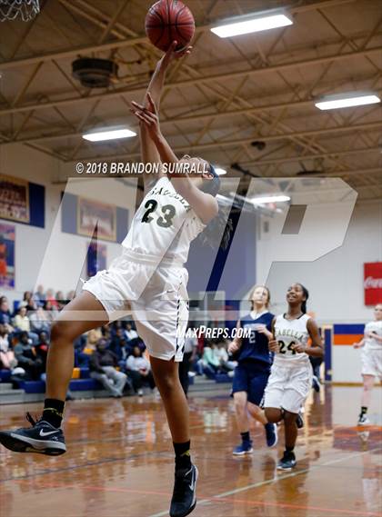 Thumbnail 3 in Isabella vs Jemison (Chilton County Tournament) photogallery.